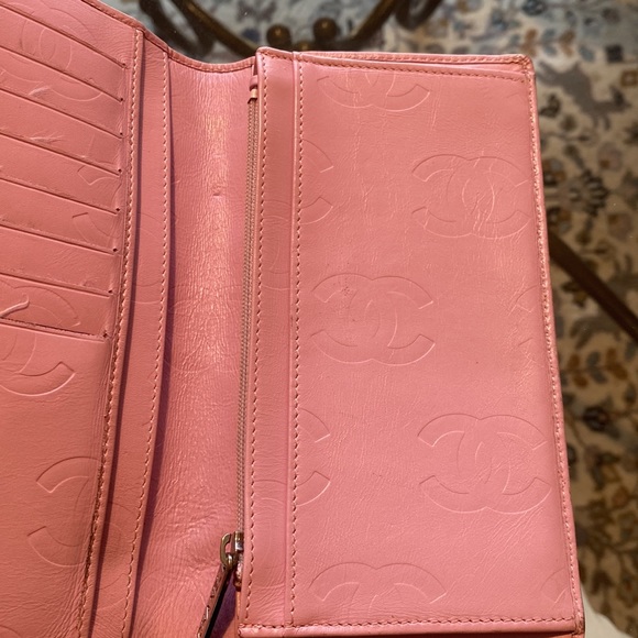 Authentic Chanel Cambon bifold wallet - Picture 5 of 11